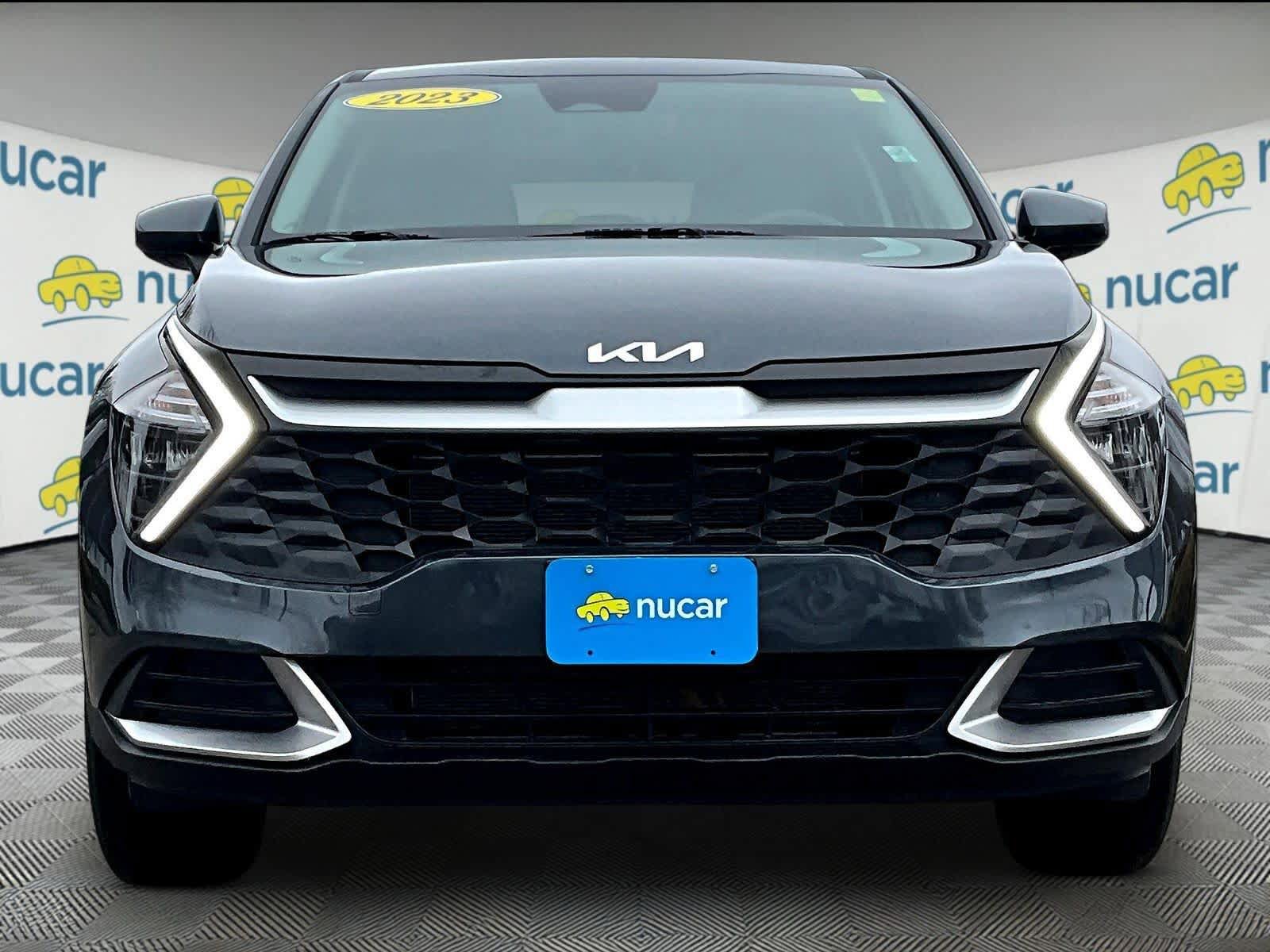 Used 2023 Kia Sportage LX image 2
