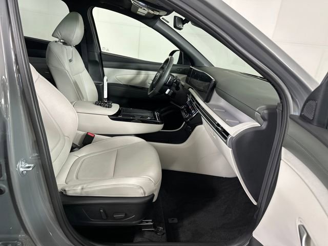 Certified 2025 Hyundai Tucson Limited image 28