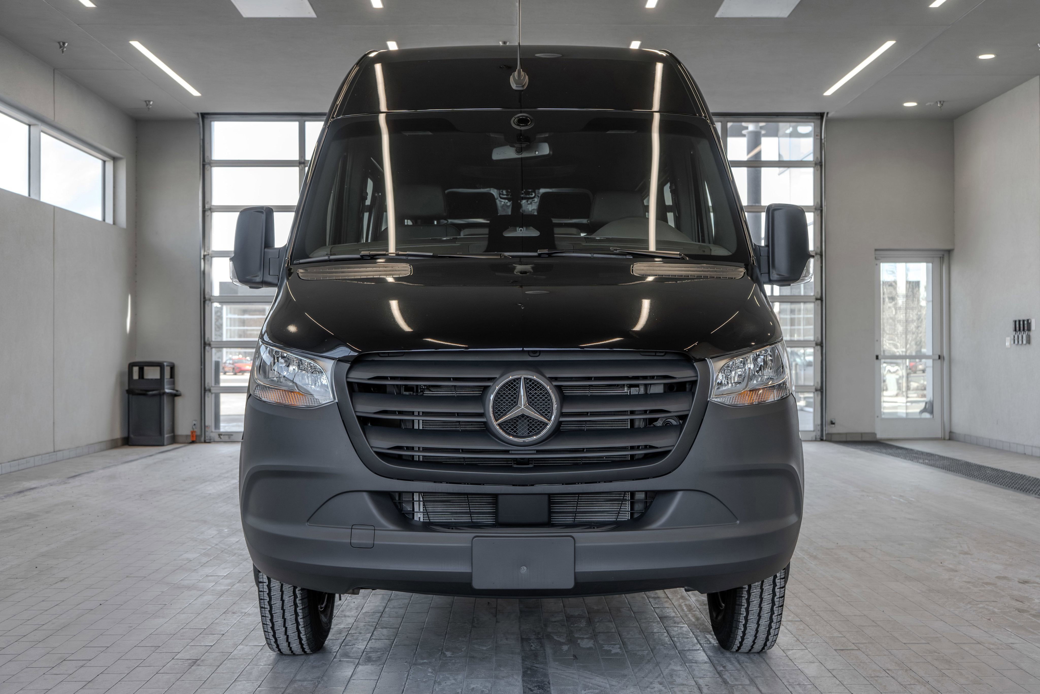 New 2025 Mercedes-Benz Sprinter 4500 image 23
