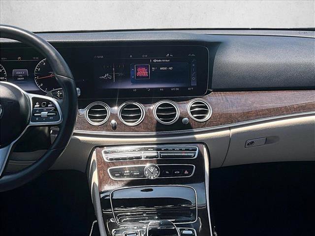 Used 2020 Mercedes-Benz E 350 Sedan image 8