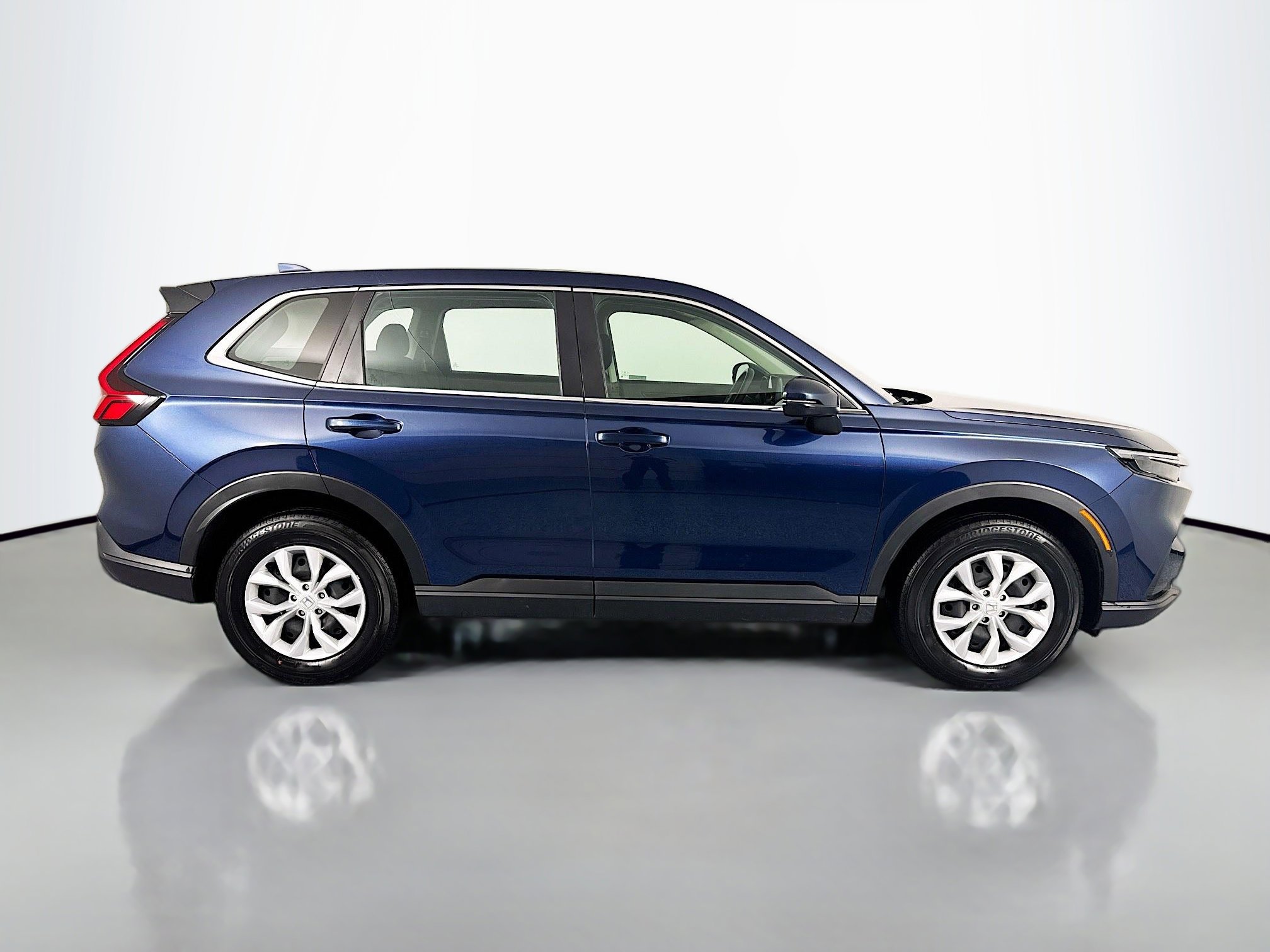 Certified 2024 Honda CR-V LX image 4