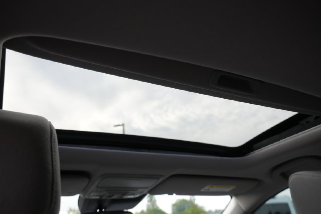 Used 2018 Honda CR-V EX image 19