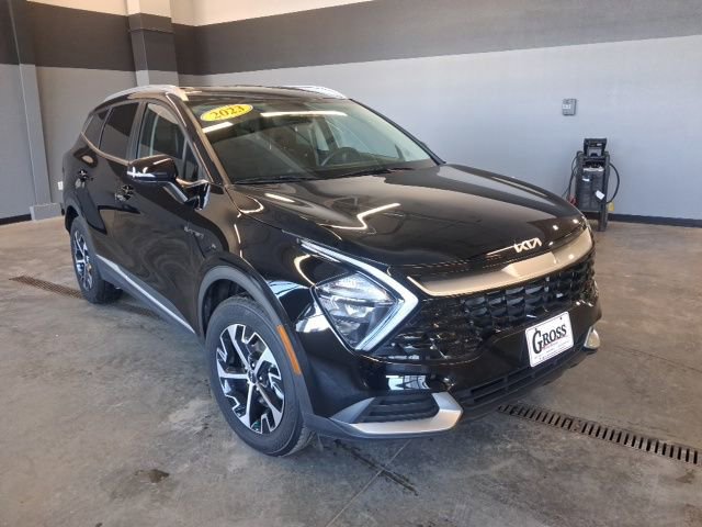 Used 2023 Kia Sportage EX image 2