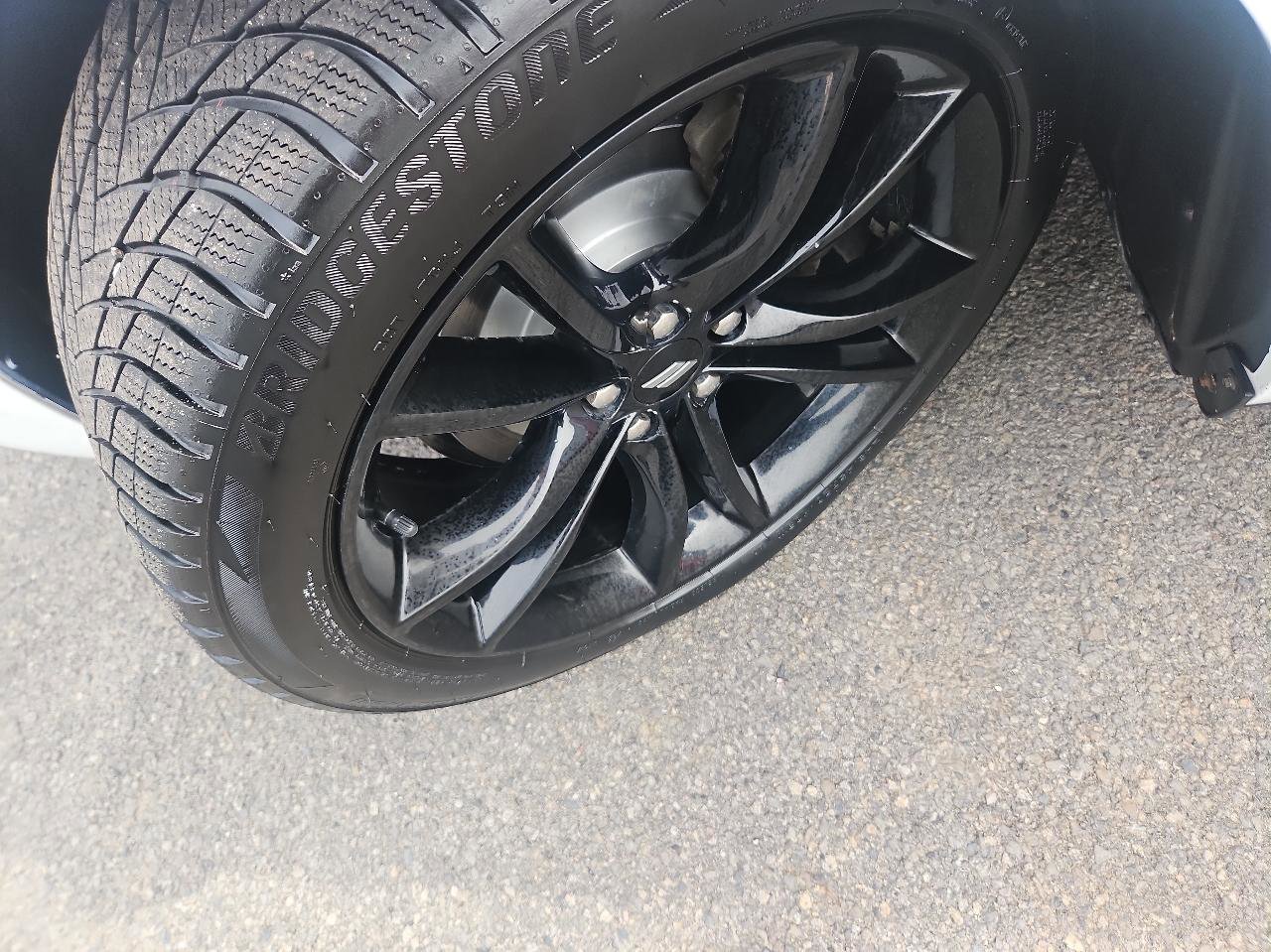 Used 2018 Dodge Challenger SXT Plus RWD image 10