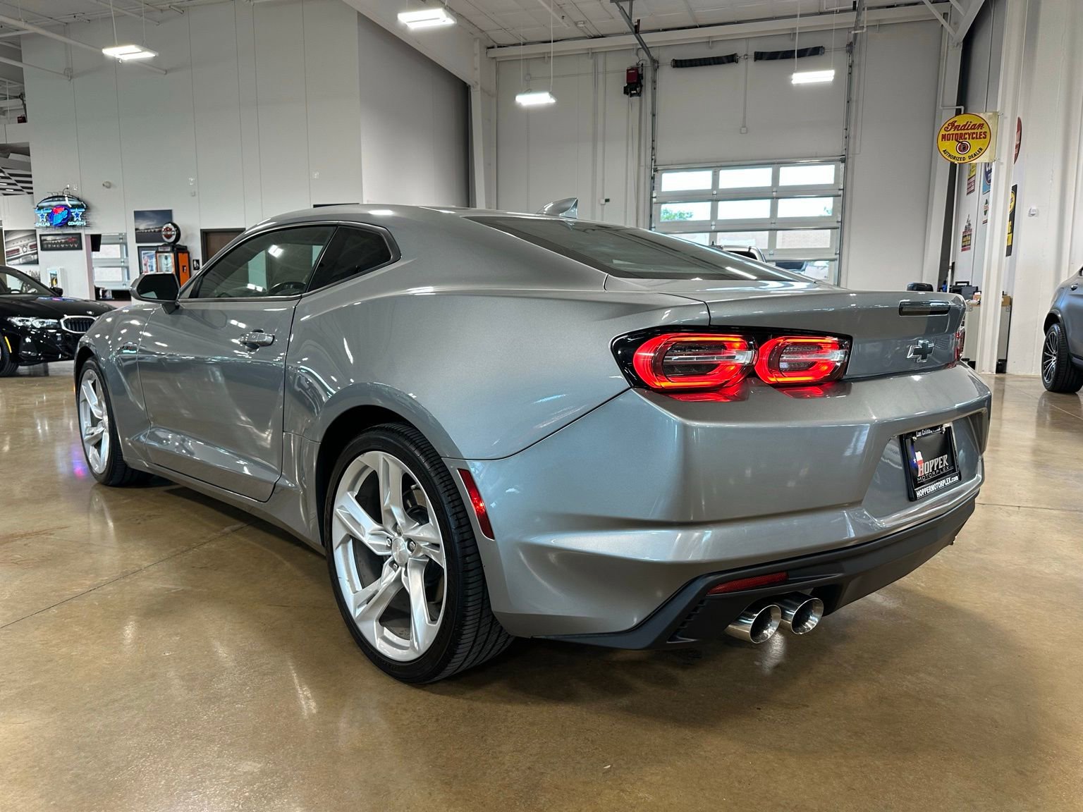 Used 2023 Chevrolet Camaro LT RWD image 5