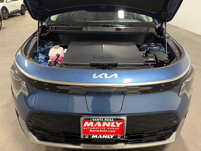 Used 2024 Kia Niro Wind w/ Wind Preserve Package FWD image 8