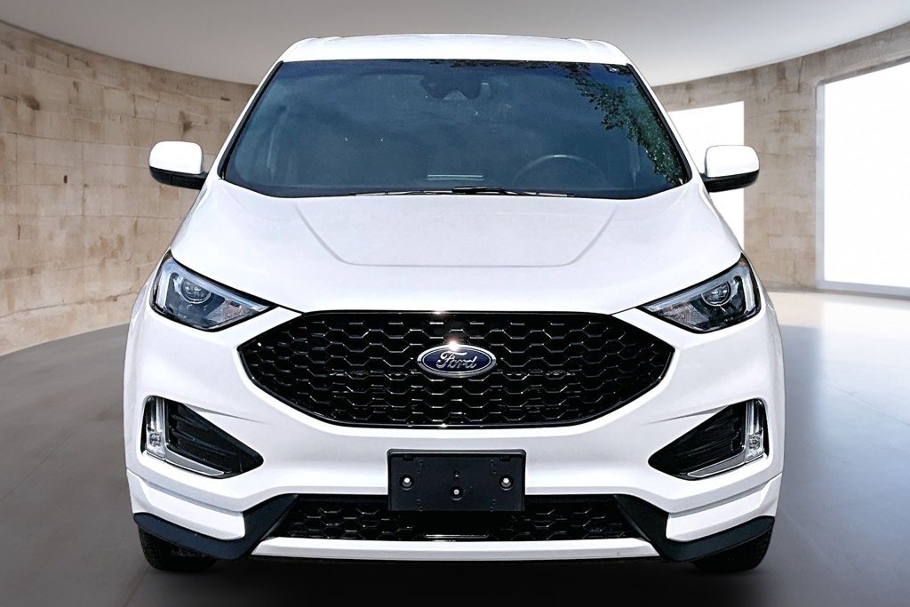 Used 2024 Ford Edge ST-Line AWD/4WD image 4
