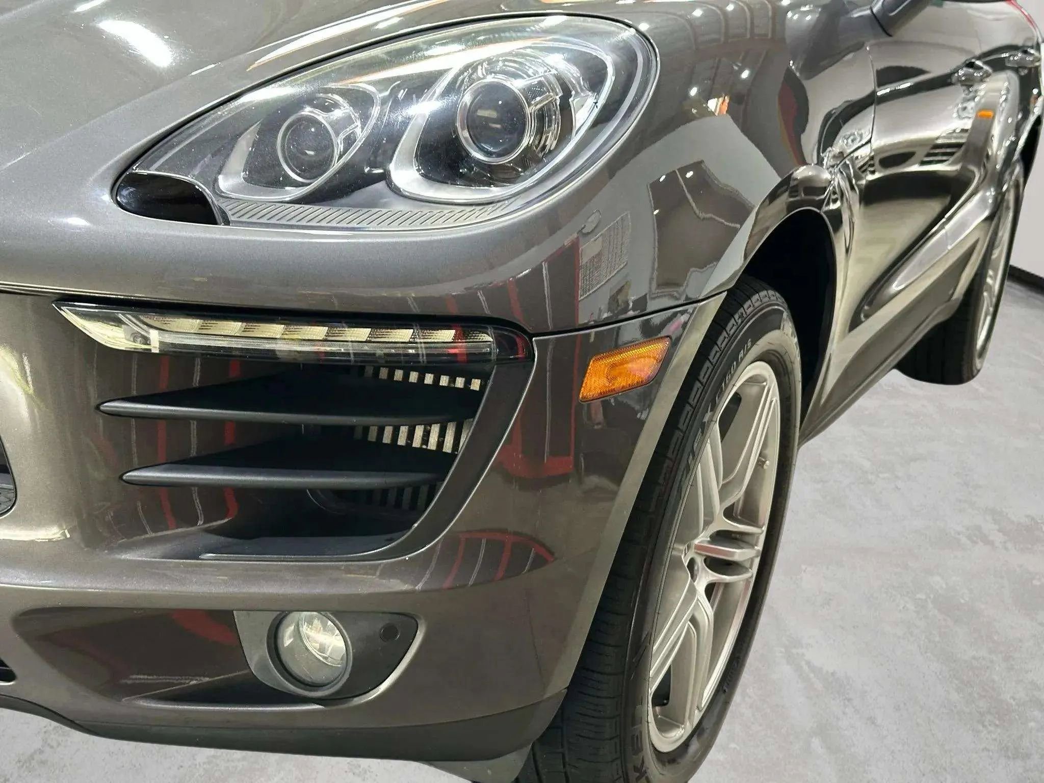 Used 2016 Porsche Macan S image 17