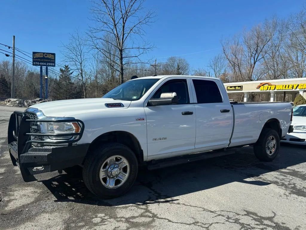 Used 2019 RAM 2500 Tradesman w/ Chrome Appearance Group image 11