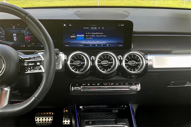 New 2024 Mercedes-Benz GLB 250 image 6