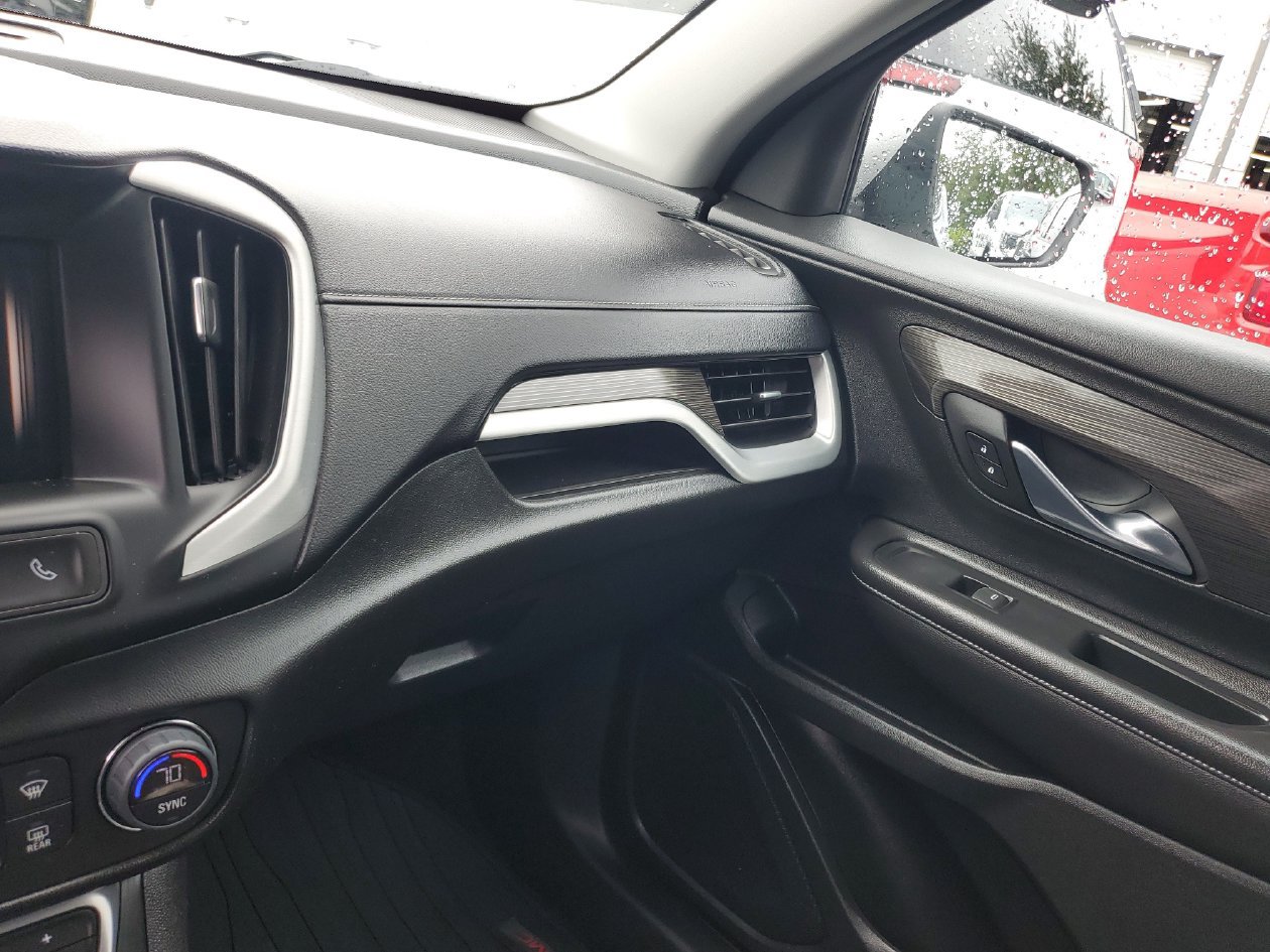 Used 2022 GMC Terrain SLE w/ Driver Convenience Package FWD image 24