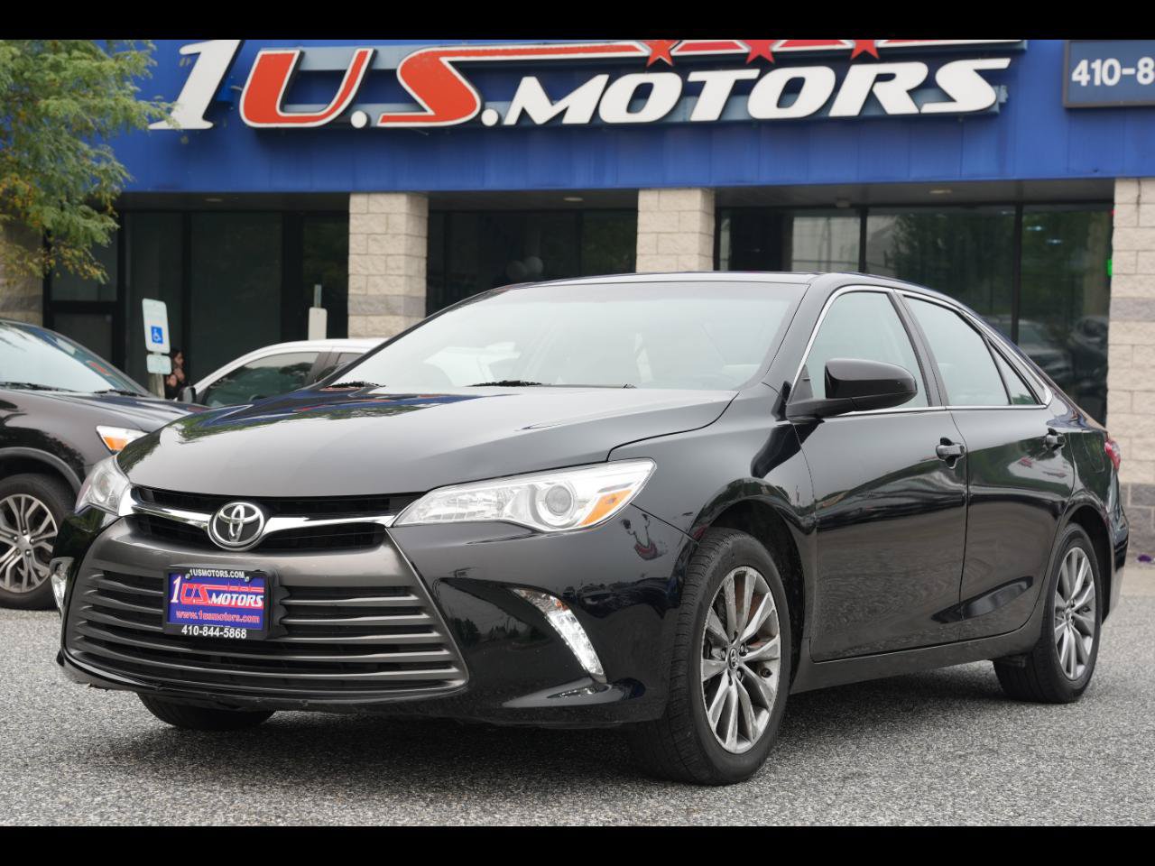 Used 2017 Toyota Camry XLE w/ Moonroof Package