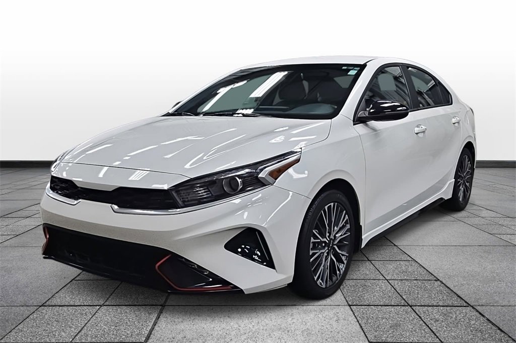 Used 2023 Kia Forte GT-Line image 1