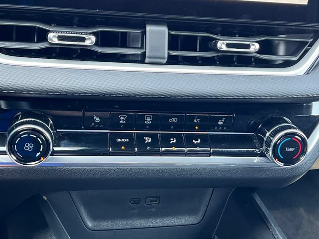 Certified 2026 Chevrolet Equinox LT AWD/4WD image 24