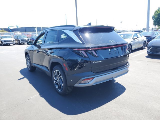 New 2026 Hyundai Tucson Limited AWD/4WD image 3