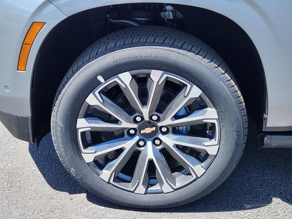 New 2026 Chevrolet Tahoe High Country AWD/4WD image 6