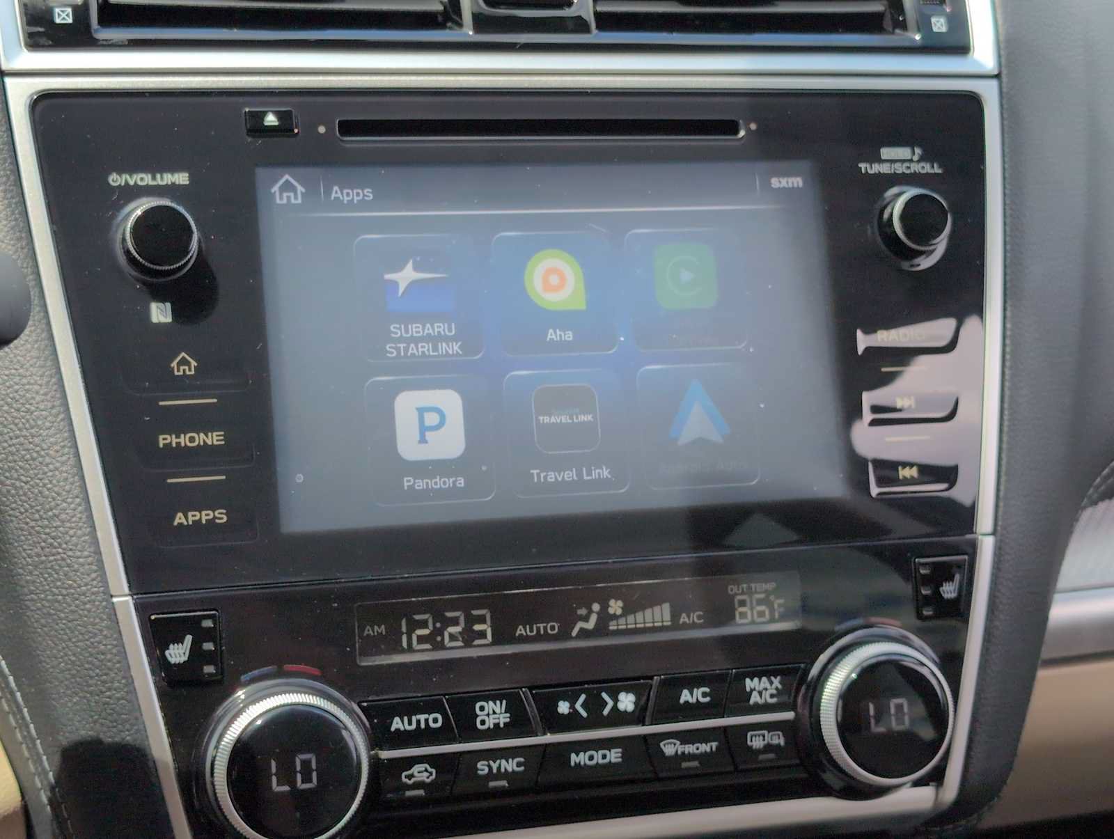 Used 2018 Subaru Outback 2.5i Premium AWD/4WD image 27