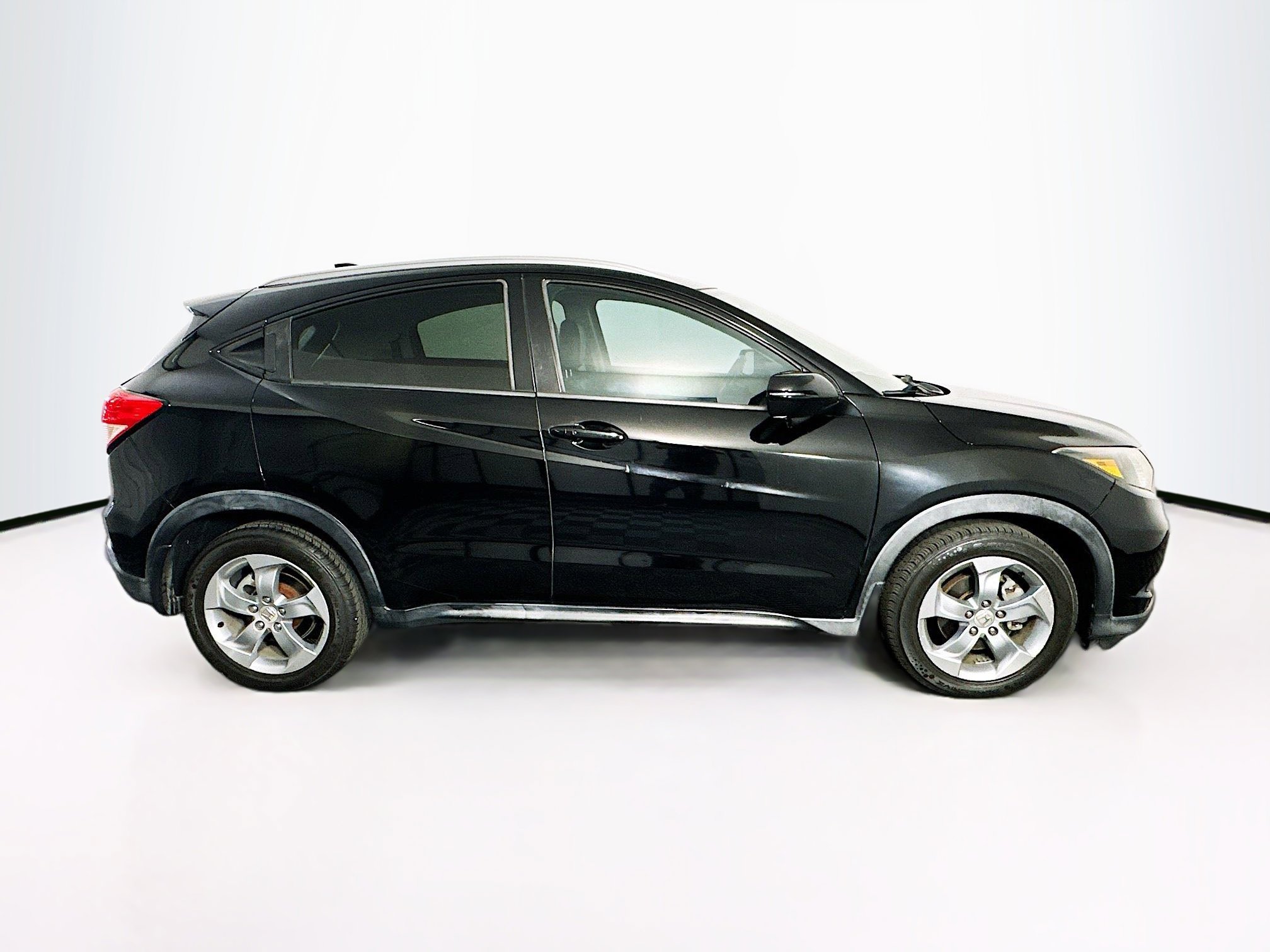 Used 2016 Honda HR-V EX-L image 10