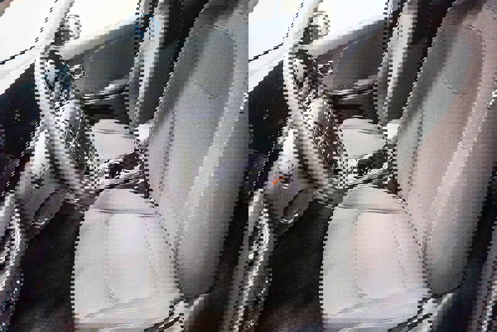 Used 2025 Kia K4 LXS image 17