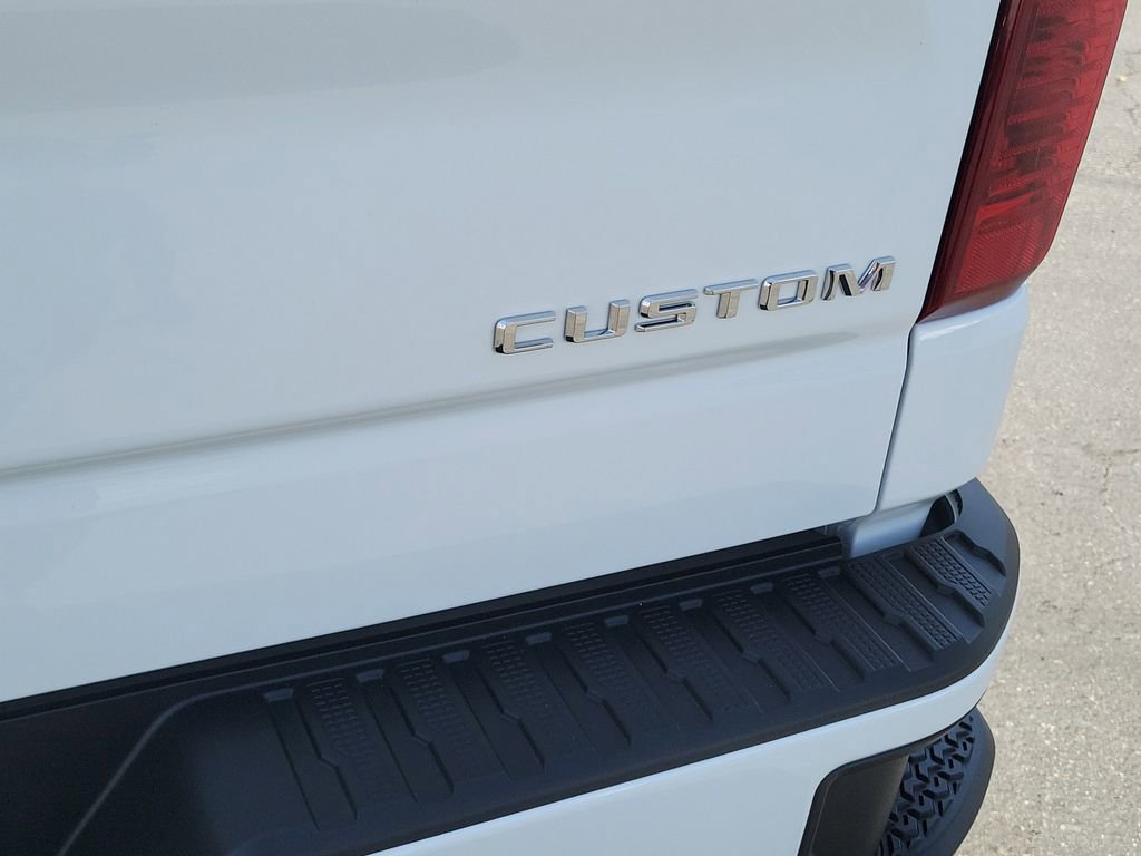 Used 2026 Chevrolet Silverado 1500 Custom image 21