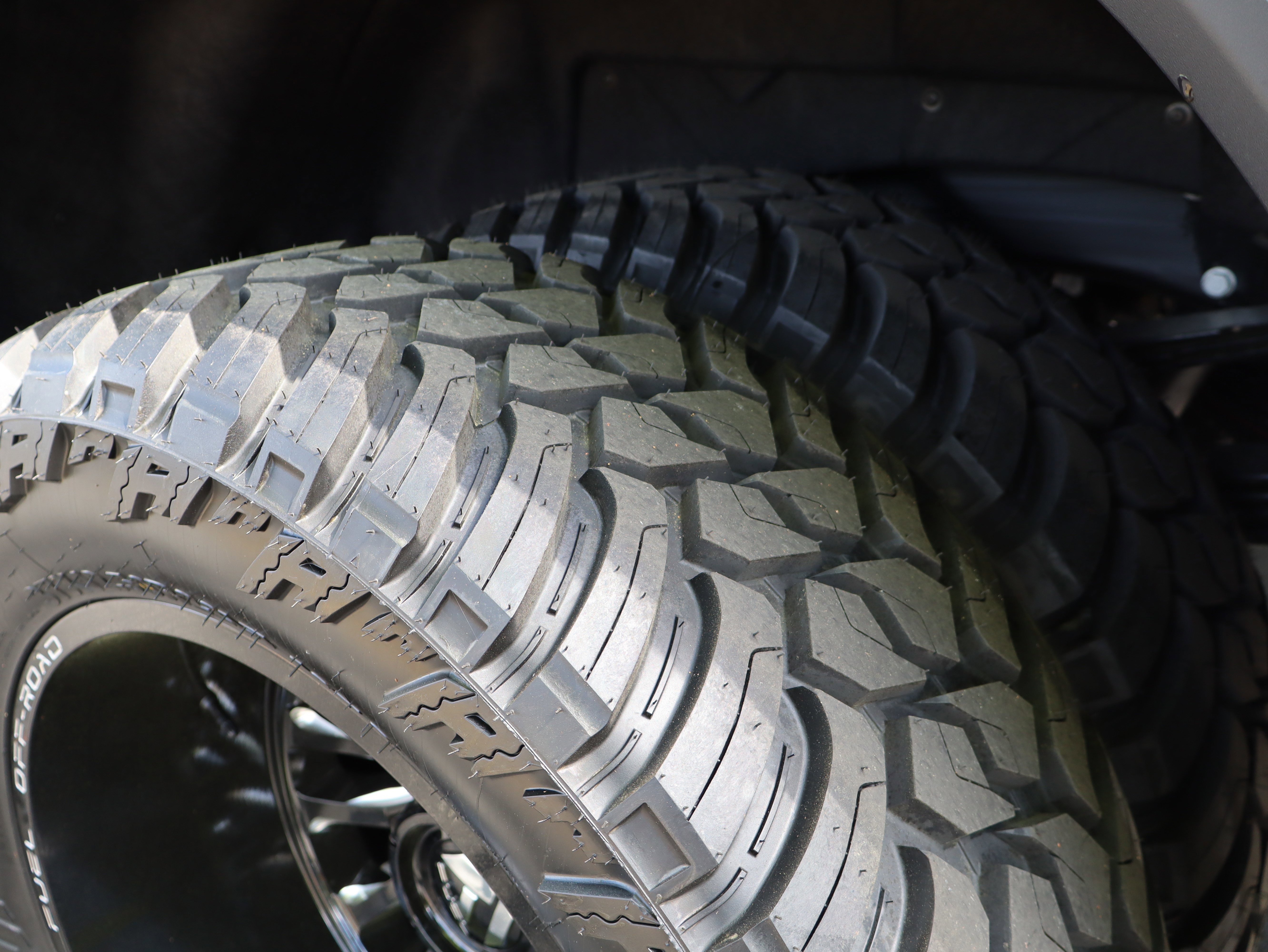 Used 2026 GMC Sierra 3500 Denali Ultimate image 44