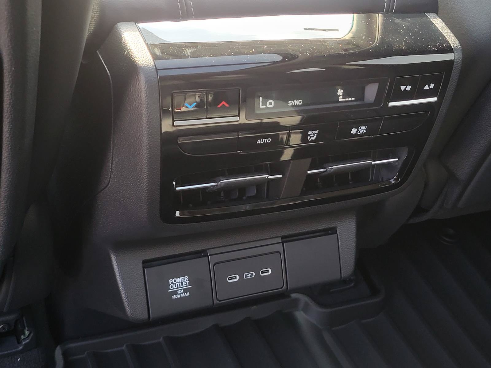 New 2026 Acura MDX w/ Technology Package AWD/4WD image 14