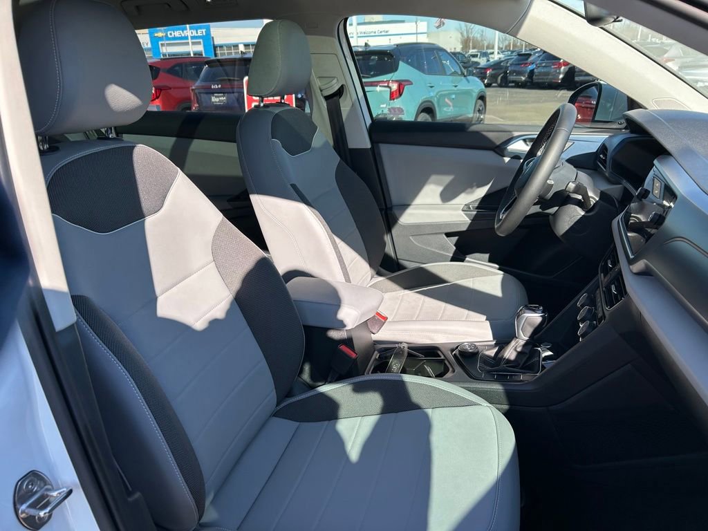 Used 2023 Volkswagen Taos SE image 26
