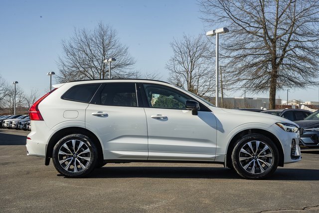 Certified 2024 Volvo XC60 B5 Plus w/ Climate Package image 4