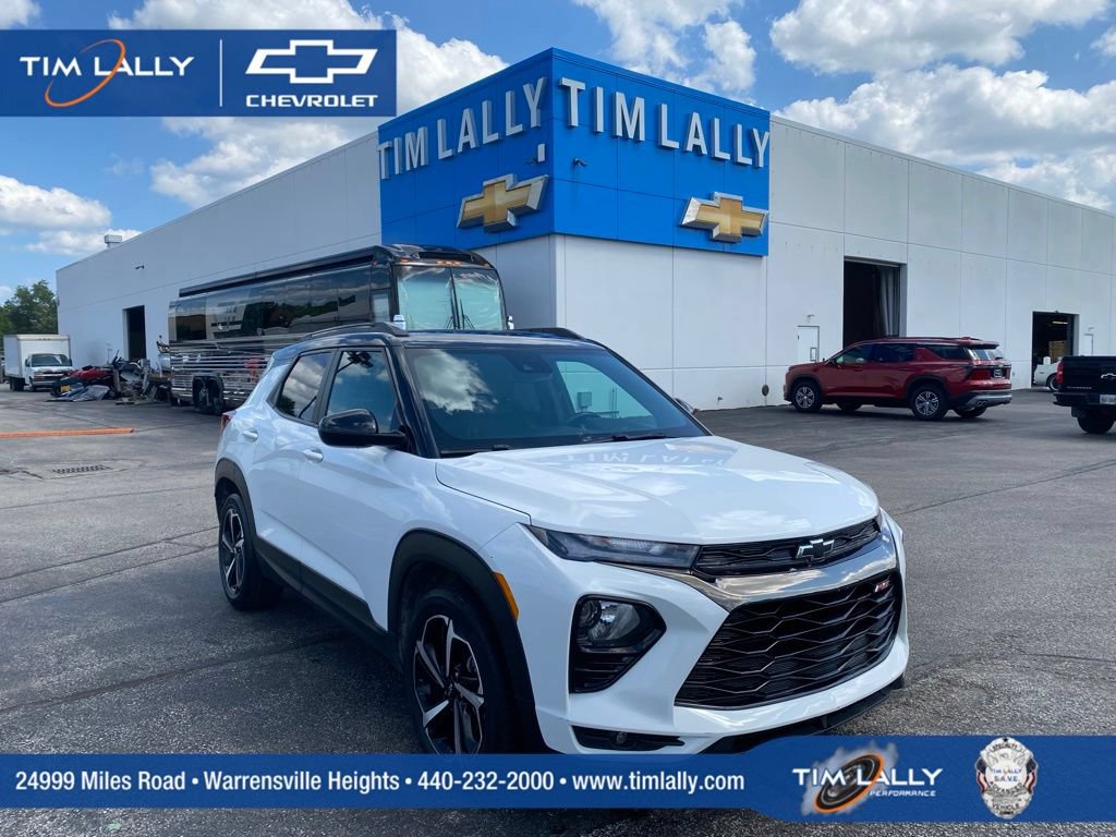 Used 2023 Chevrolet TrailBlazer RS w/ Sun and Liftgate Package