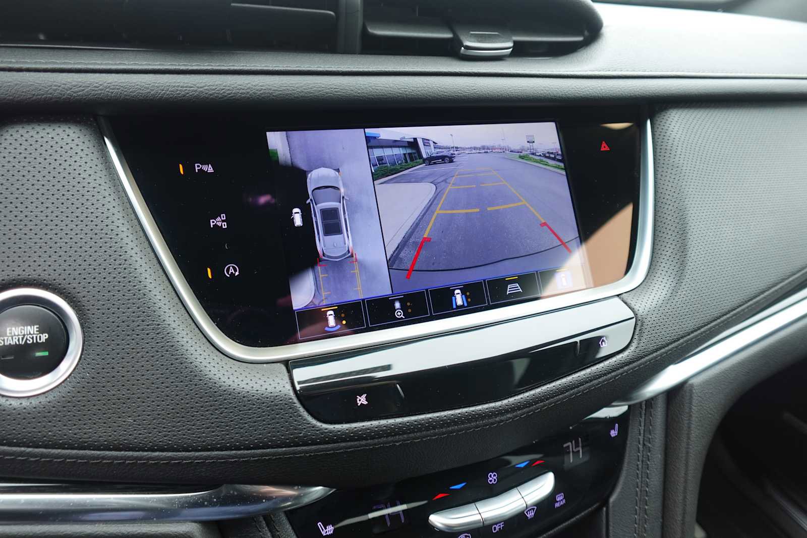 Used 2022 Cadillac XT5 Premium Luxury w/ Technology Package AWD/4WD image 27