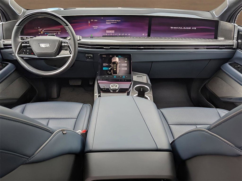 New 2025 Cadillac Escalade IQ Luxury 2 image 17