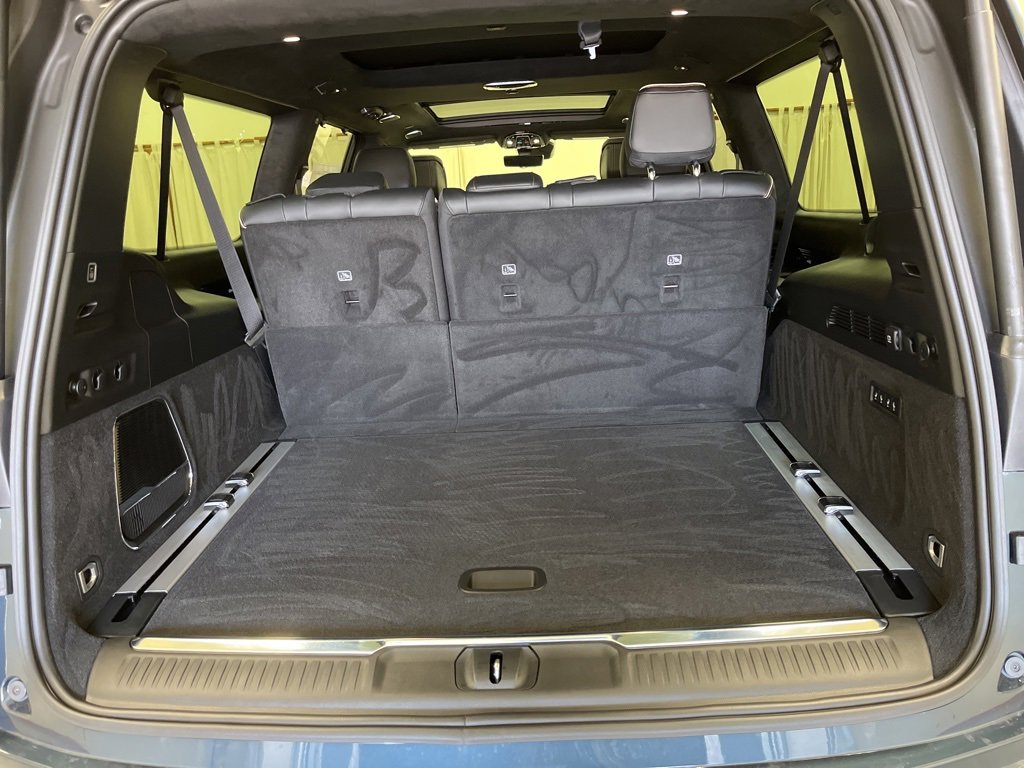 New 2024 Jeep Grand Wagoneer L Series III image 9
