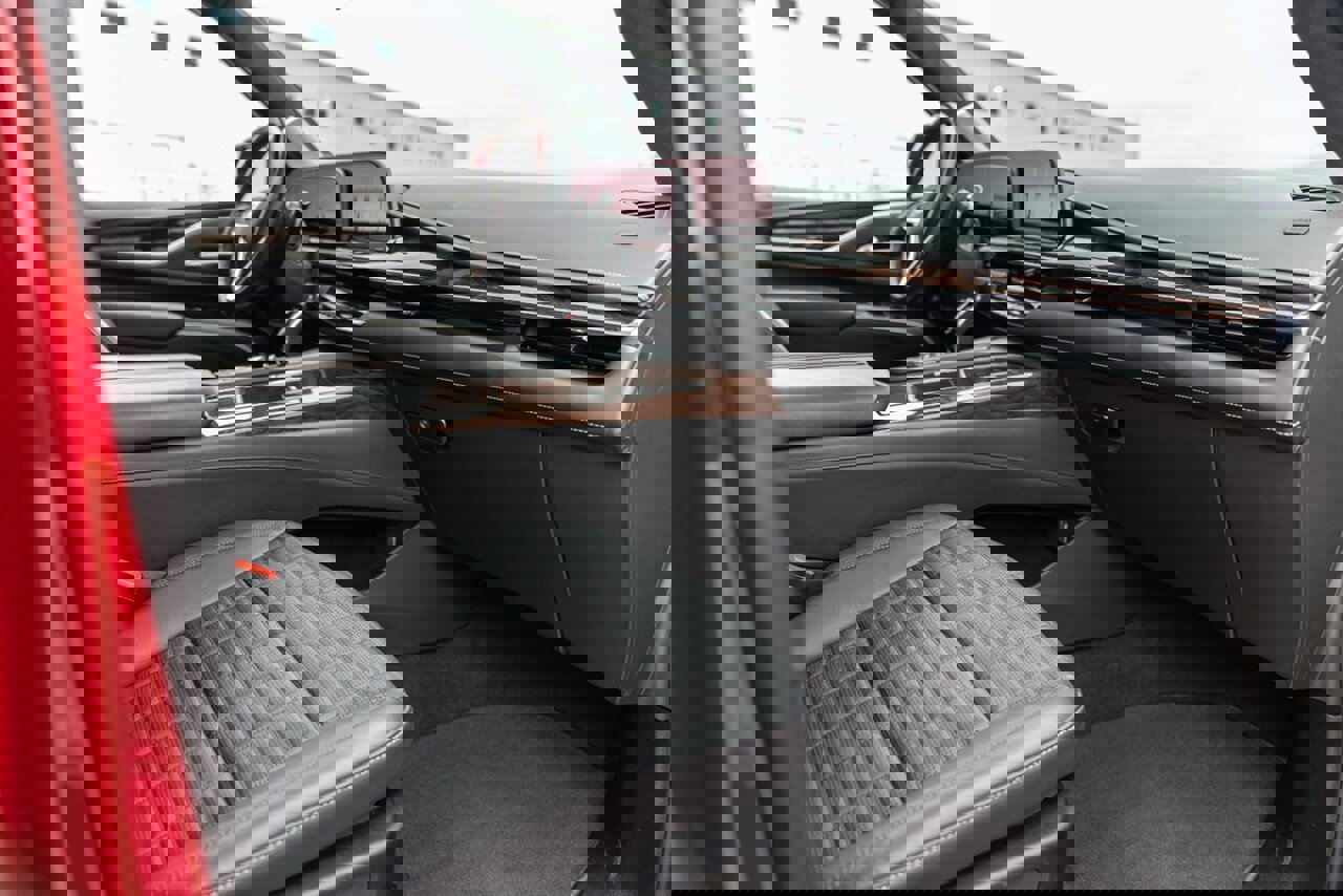 Used 2023 Cadillac Escalade Premium Luxury Platinum image 74