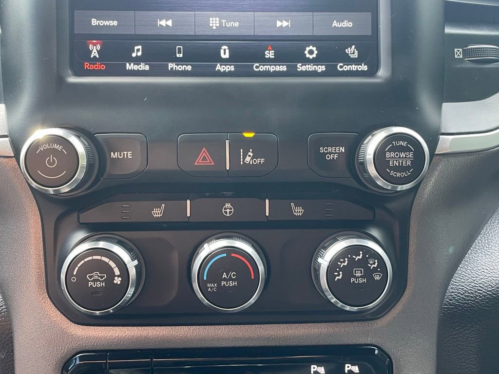 Used 2020 RAM 2500 Big Horn w/ Night Edition AWD/4WD image 41