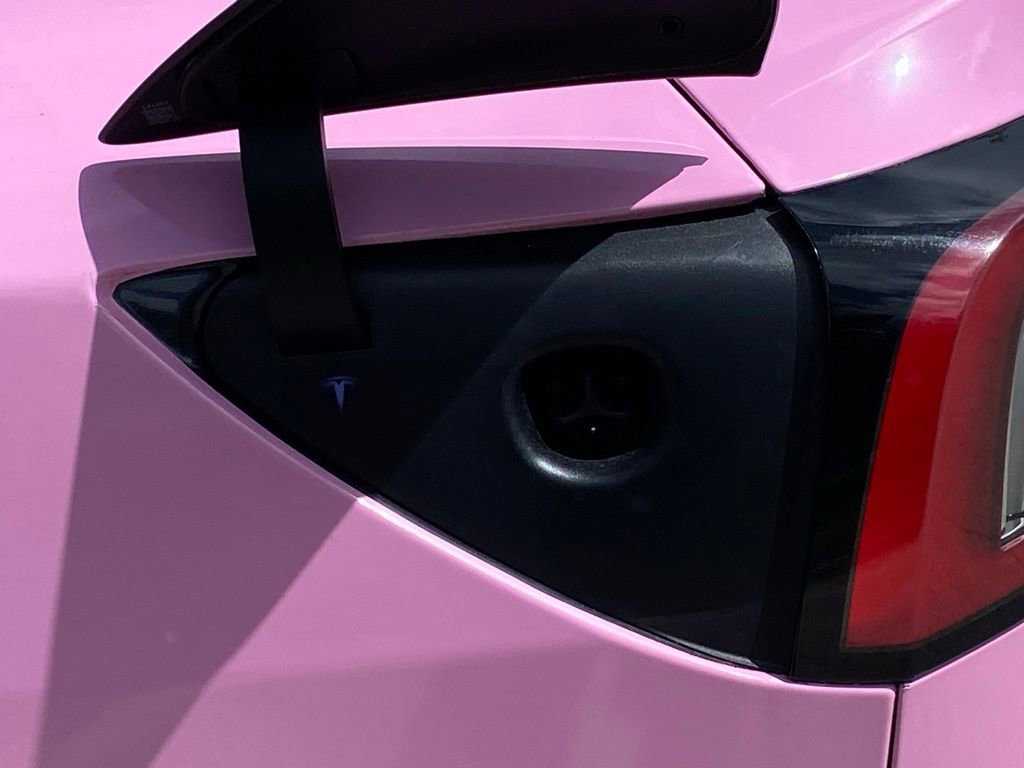 Used 2025 Tesla Model 3 Long Range RWD image 15