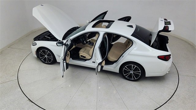 Used 2021 BMW 530i w/ Premium Package image 88