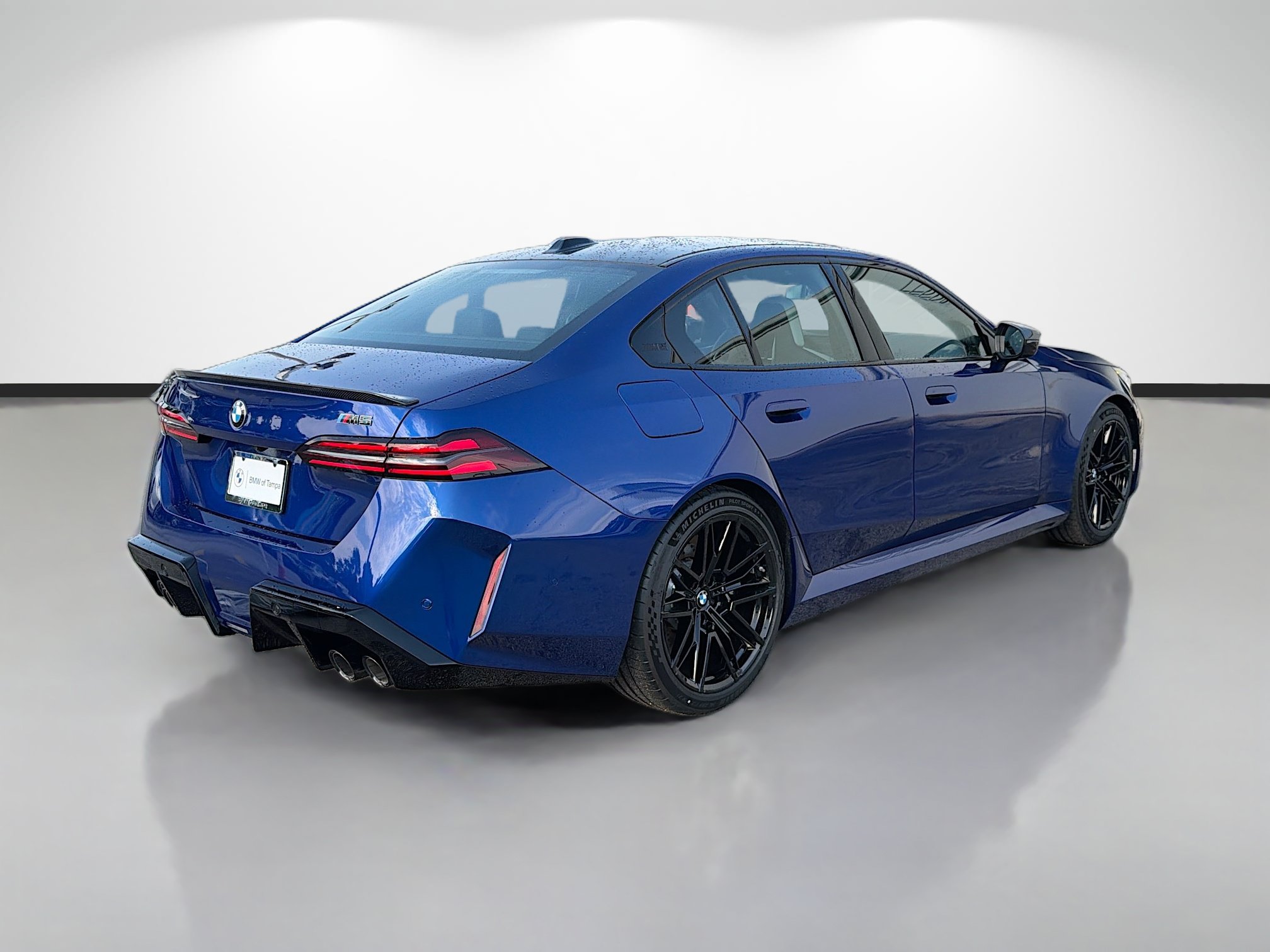 New 2027 BMW M5 w/ Carbon Package AWD/4WD image 3