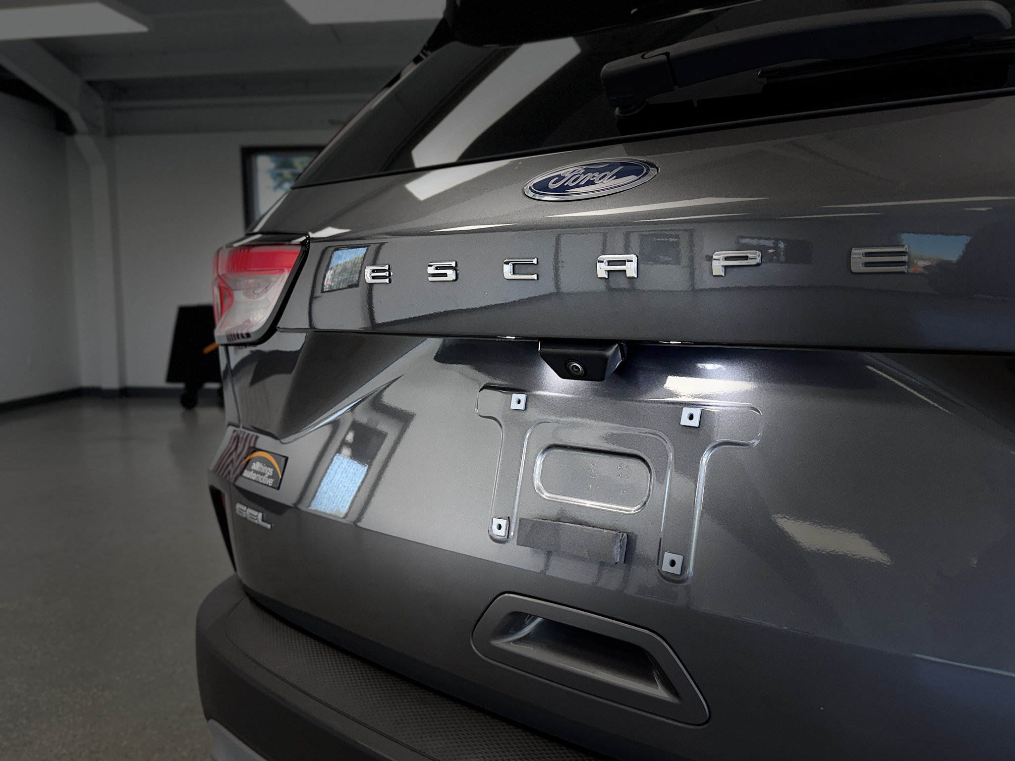 Used 2021 Ford Escape SEL w/ Technology Package AWD/4WD image 28