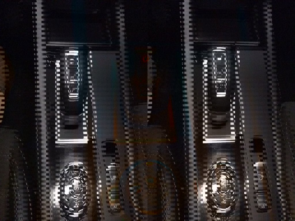 Used 2023 Mitsubishi Outlander SE image 43