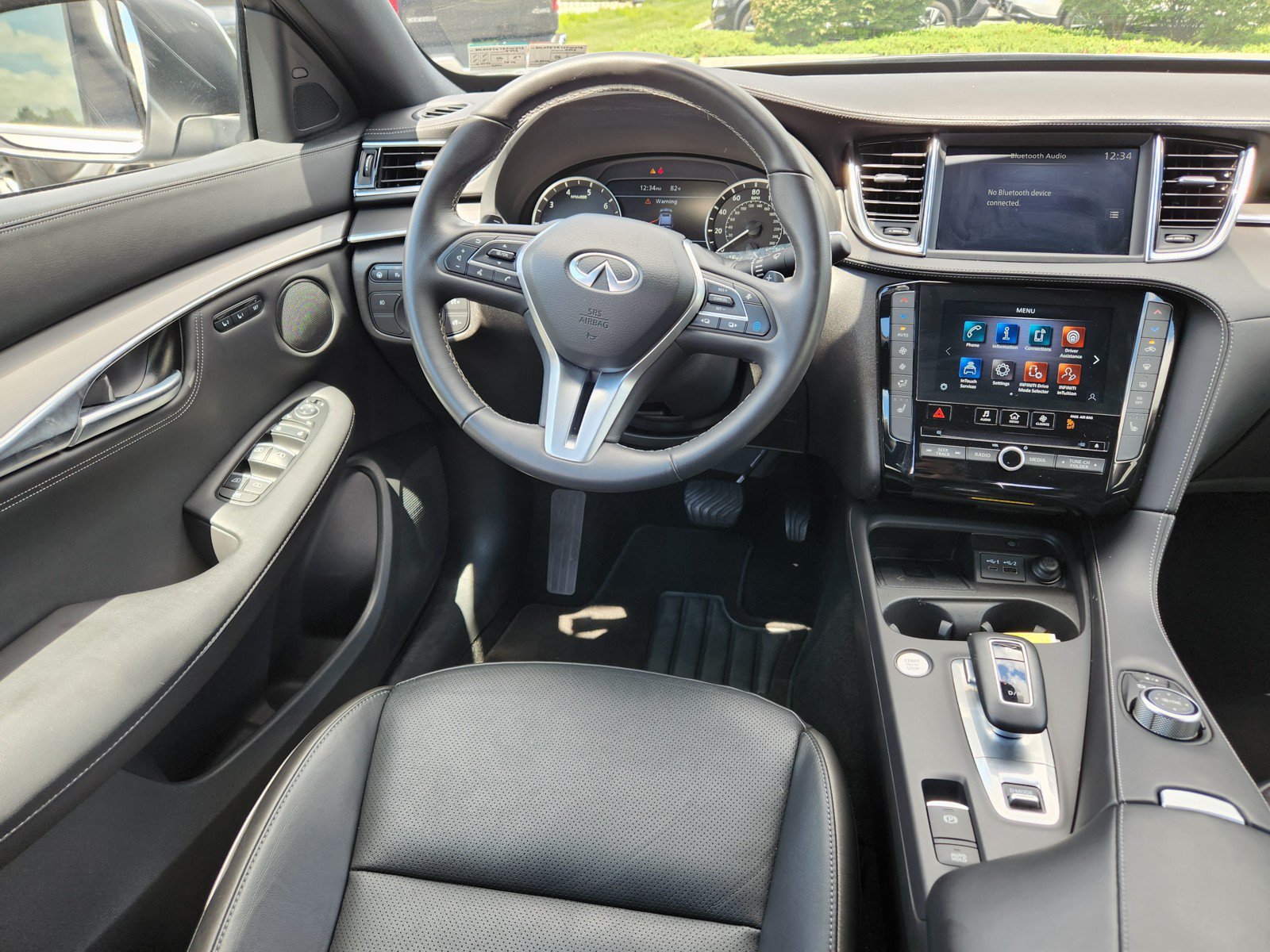Certified 2025 INFINITI QX55 Luxe w/ Accent Package AWD/4WD image 13