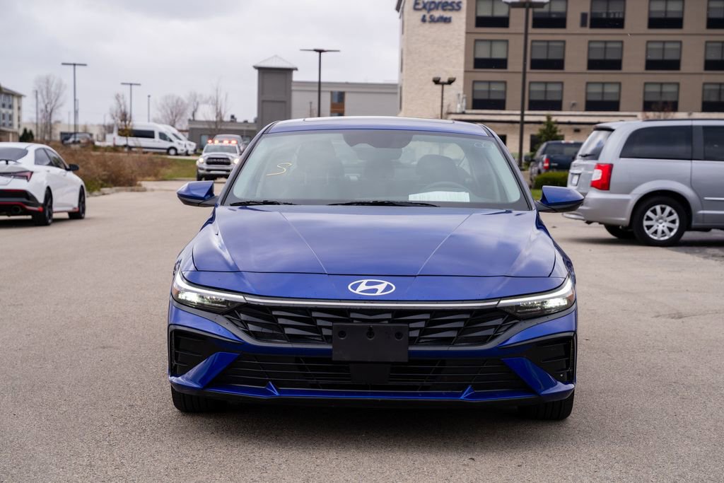 Certified 2024 Hyundai Elantra SEL w/ Convenience Package image 2