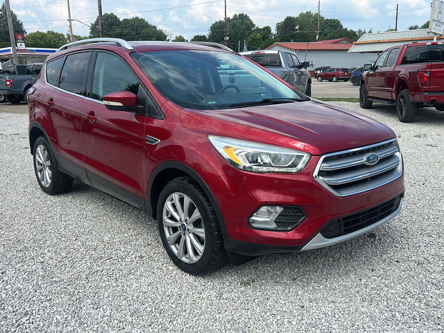 Used 2017 Ford Escape Titanium AWD/4WD image 3