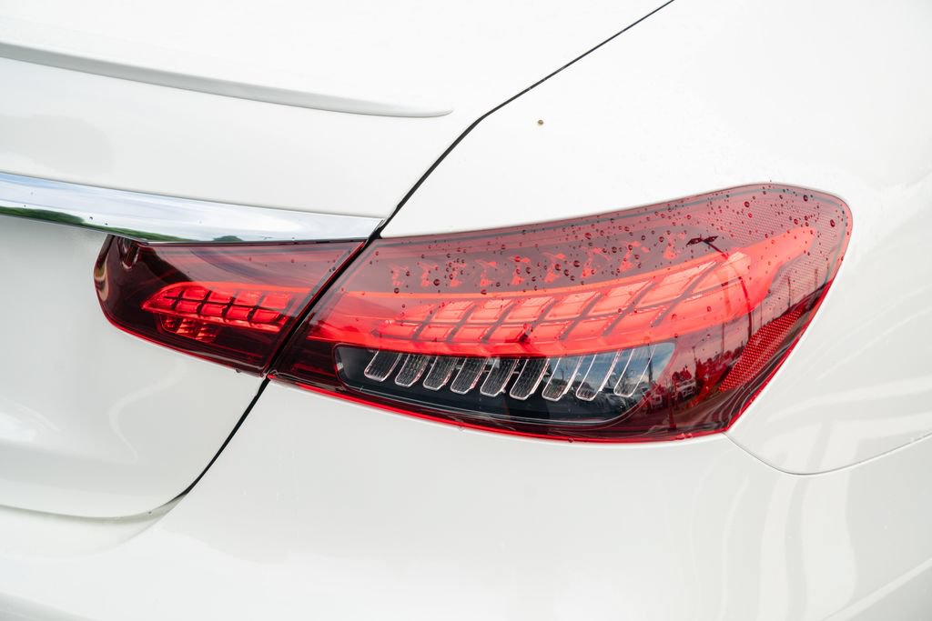 Used 2021 Mercedes-Benz E 350 Sedan image 14