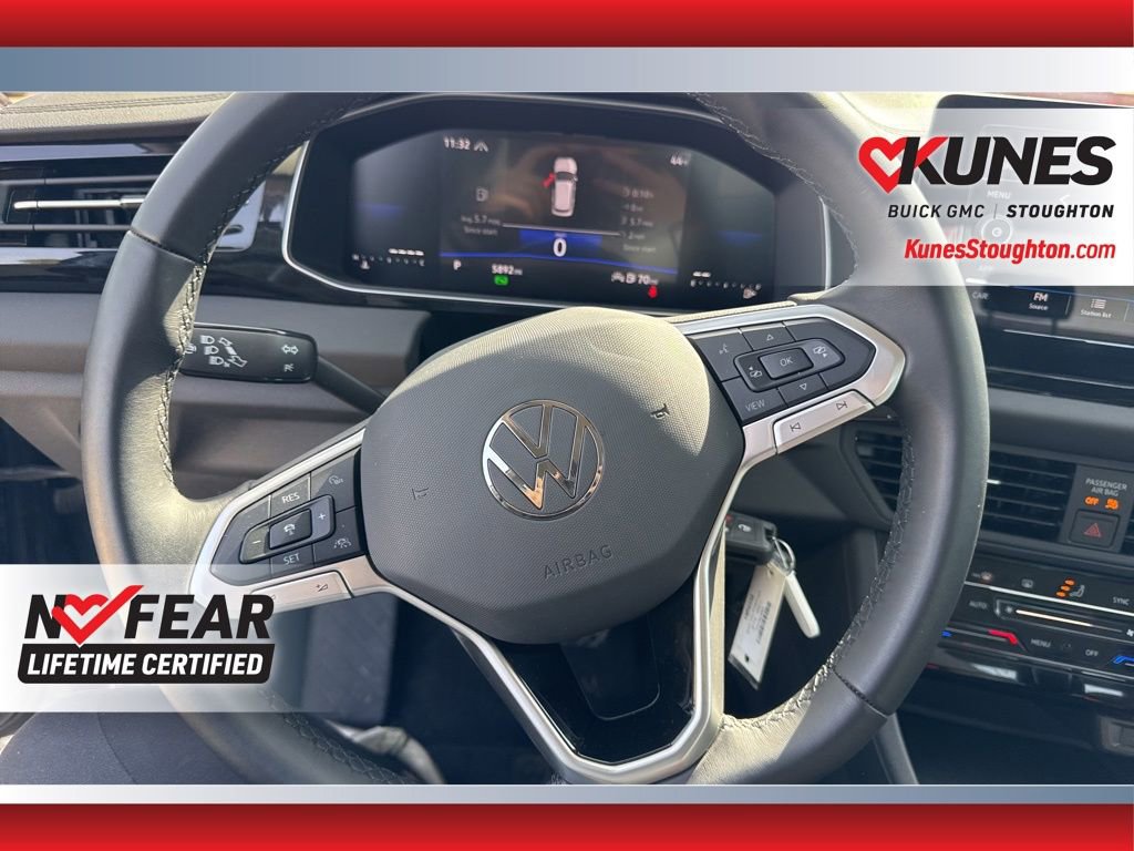 Used 2025 Volkswagen Jetta S image 25