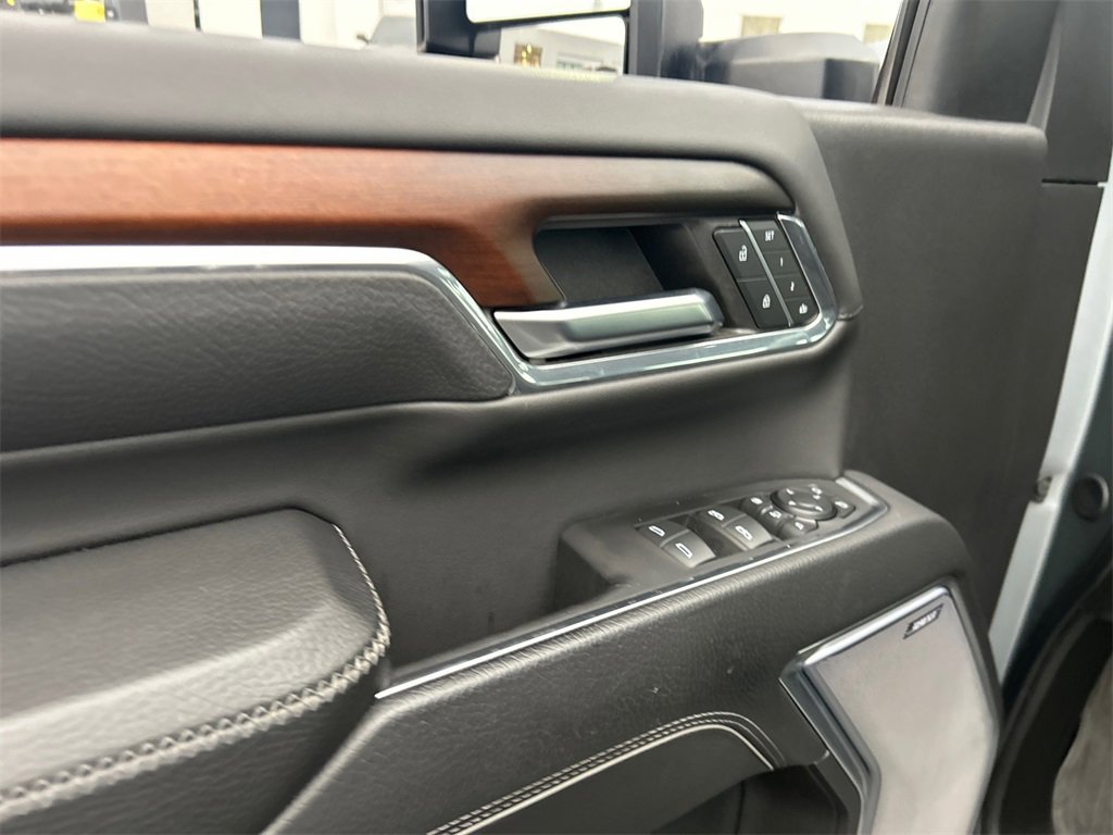 Certified 2024 GMC Sierra 2500 Denali w/ Denali Reserve Package image 14
