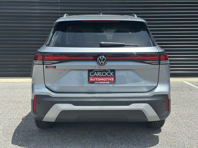 Used 2025 Volkswagen Tiguan S FWD image 12