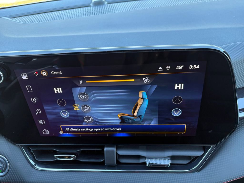 New 2026 Chevrolet Equinox RS w/ Convenience Package III image 32