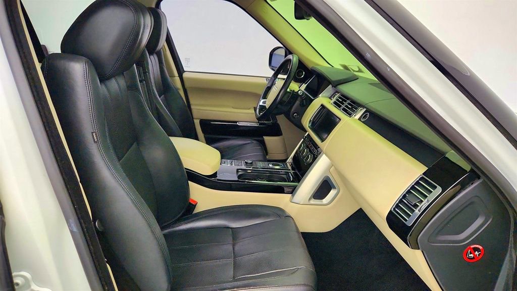 Used 2016 Land Rover Range Rover HSE image 26
