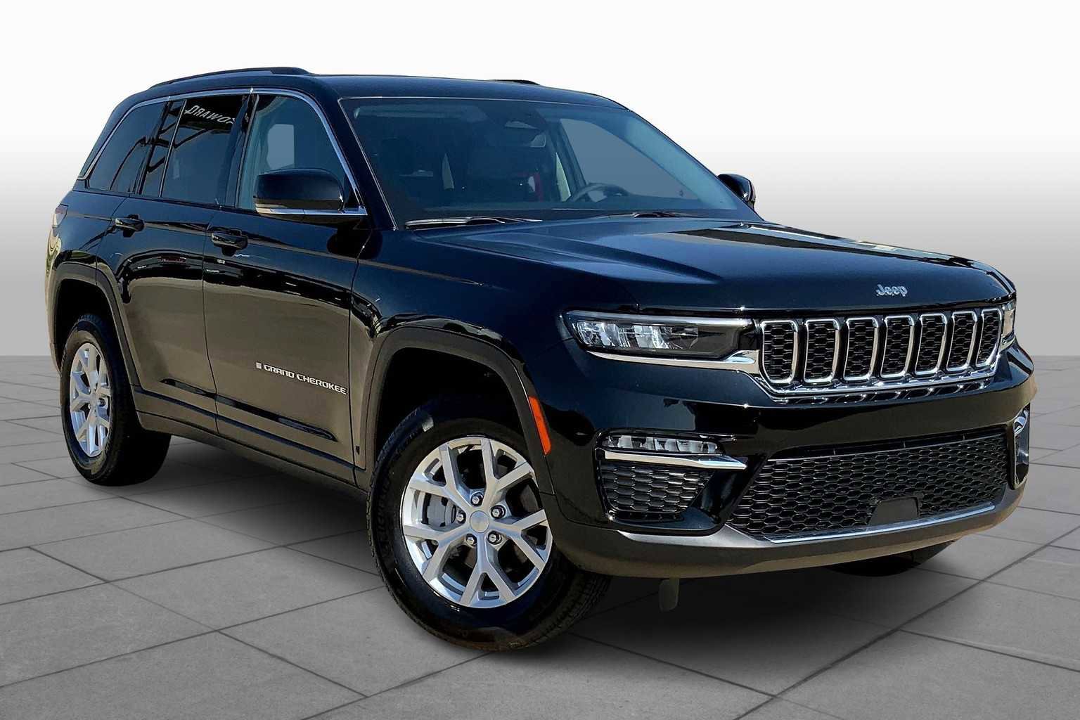 Used 2024 Jeep Grand Cherokee Limited image 2