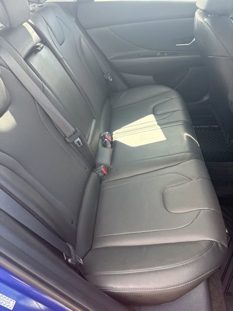 Used 2023 Hyundai Elantra Limited FWD image 32